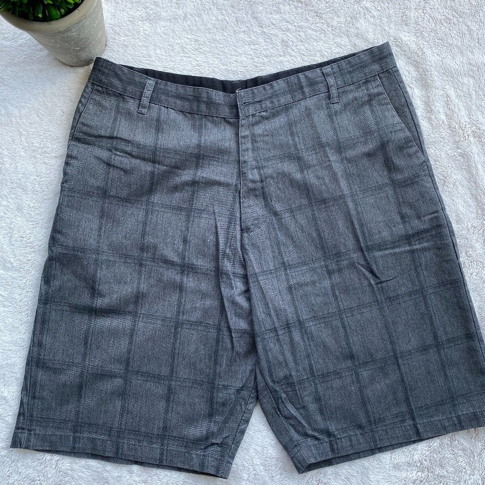 DUO CASUAL MENS SHORTS SZ 38